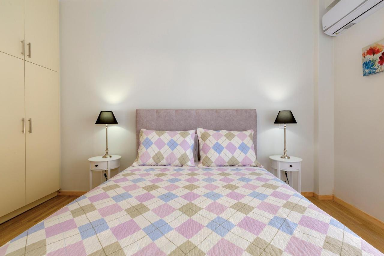 The Bright Apartment